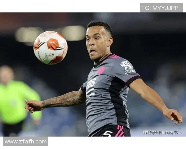 足球场上的另类风采:十大奇葩球星盘点,惊人表现不容错过 足球场上的另类风采:十大奇葩球星盘点,惊人表现不容错过